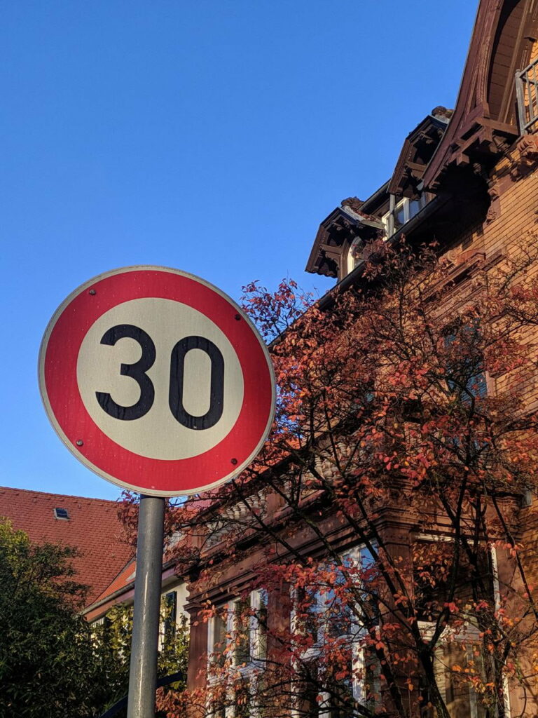 Tempo 30: Grüne freuen sich über Aufnahme der Initiative durch die Stadt